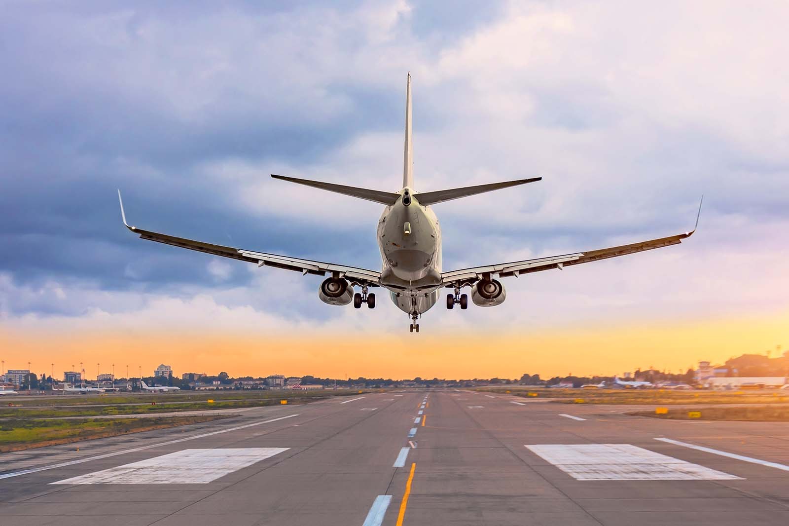 Close to 3 Airports